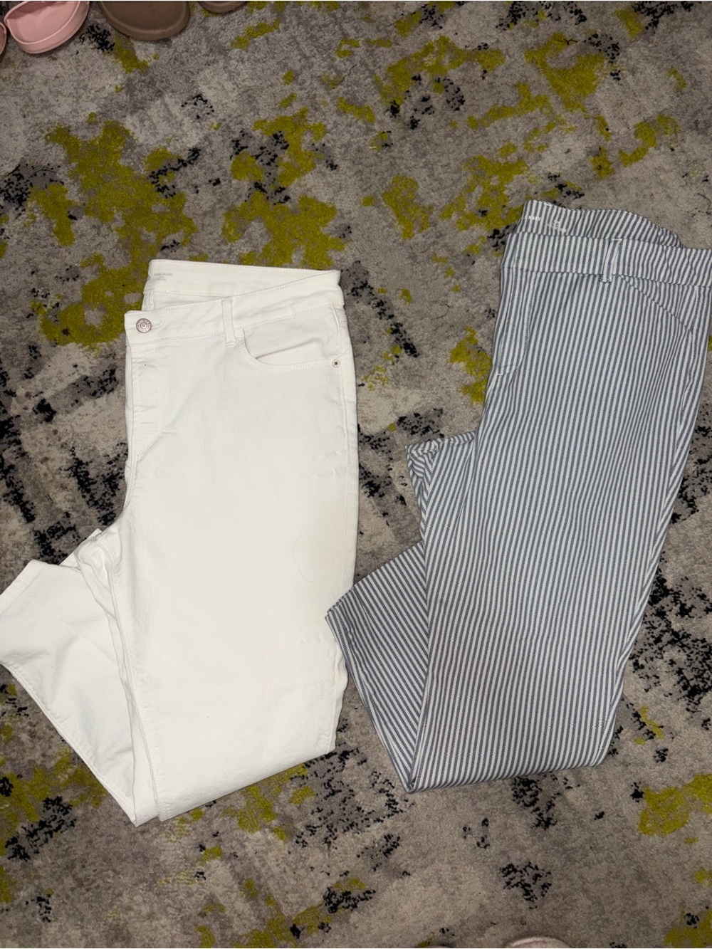 Old Navy White Jeans and Blue Pinstripe Cropped Pants BUNDLE